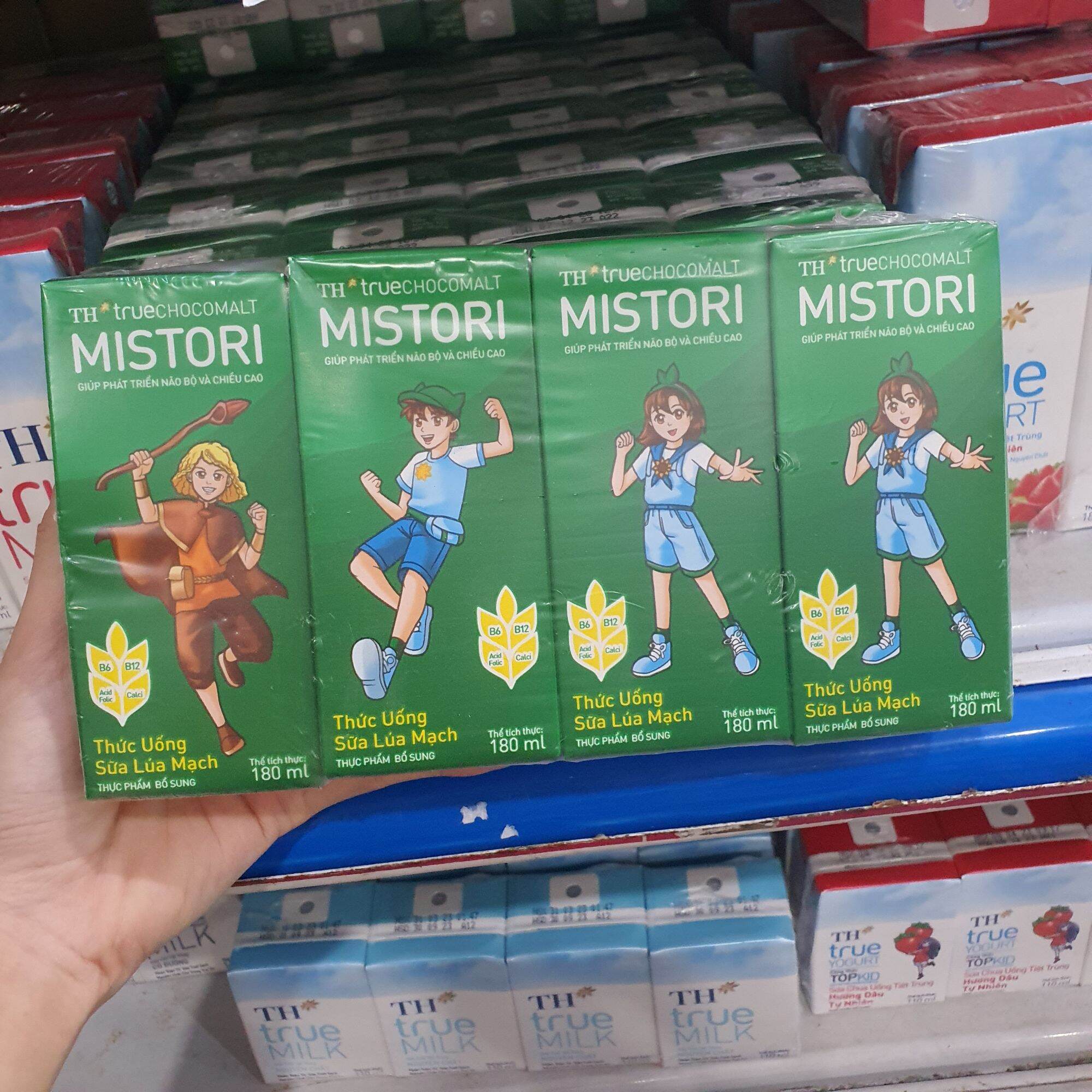 Sữa TH True Chocomalt Mistori Lúa Mạch 180ml thùng 48 hộp. Date luôn mới.