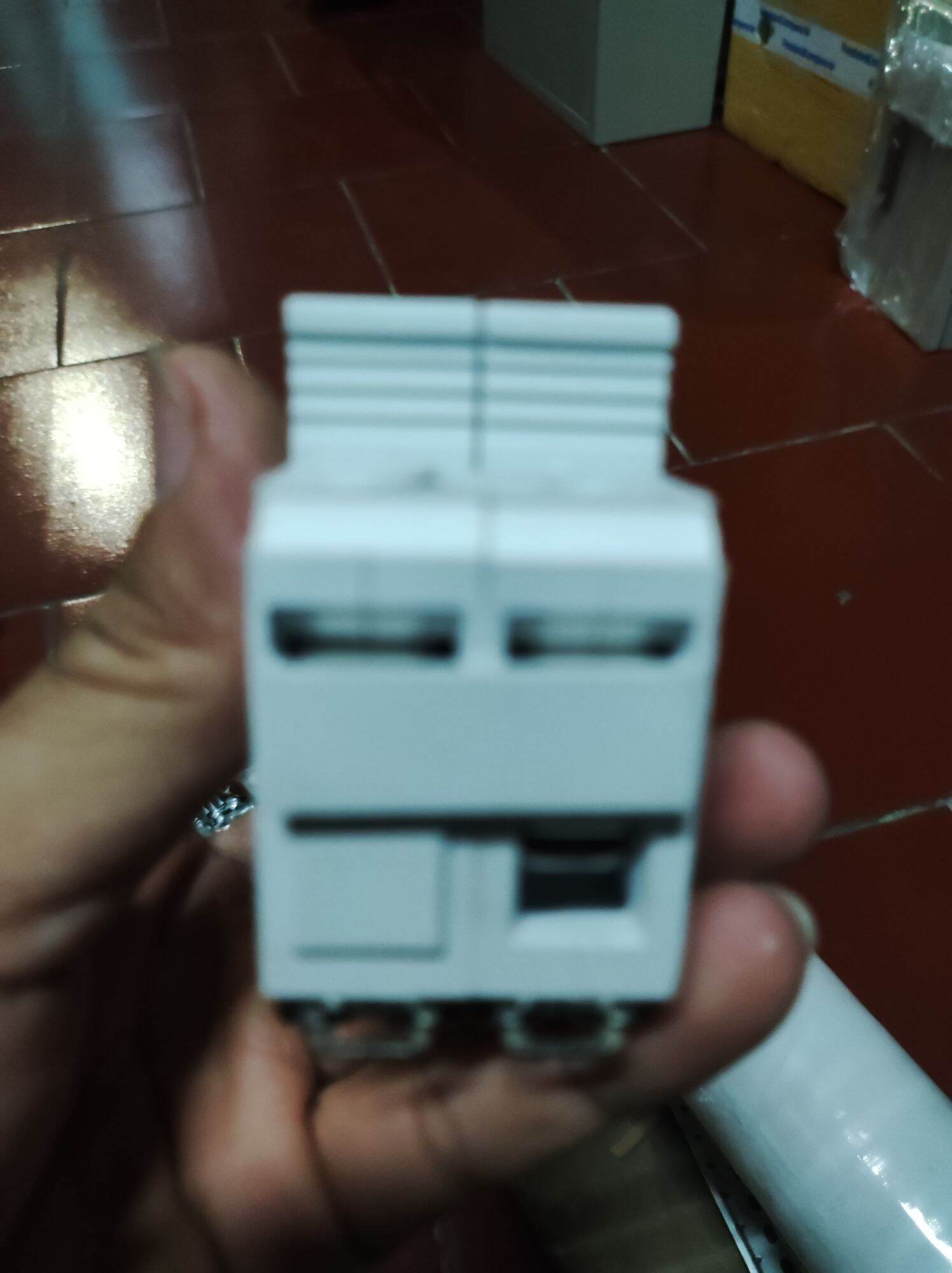 chống sét lan truyền 1pha 220v