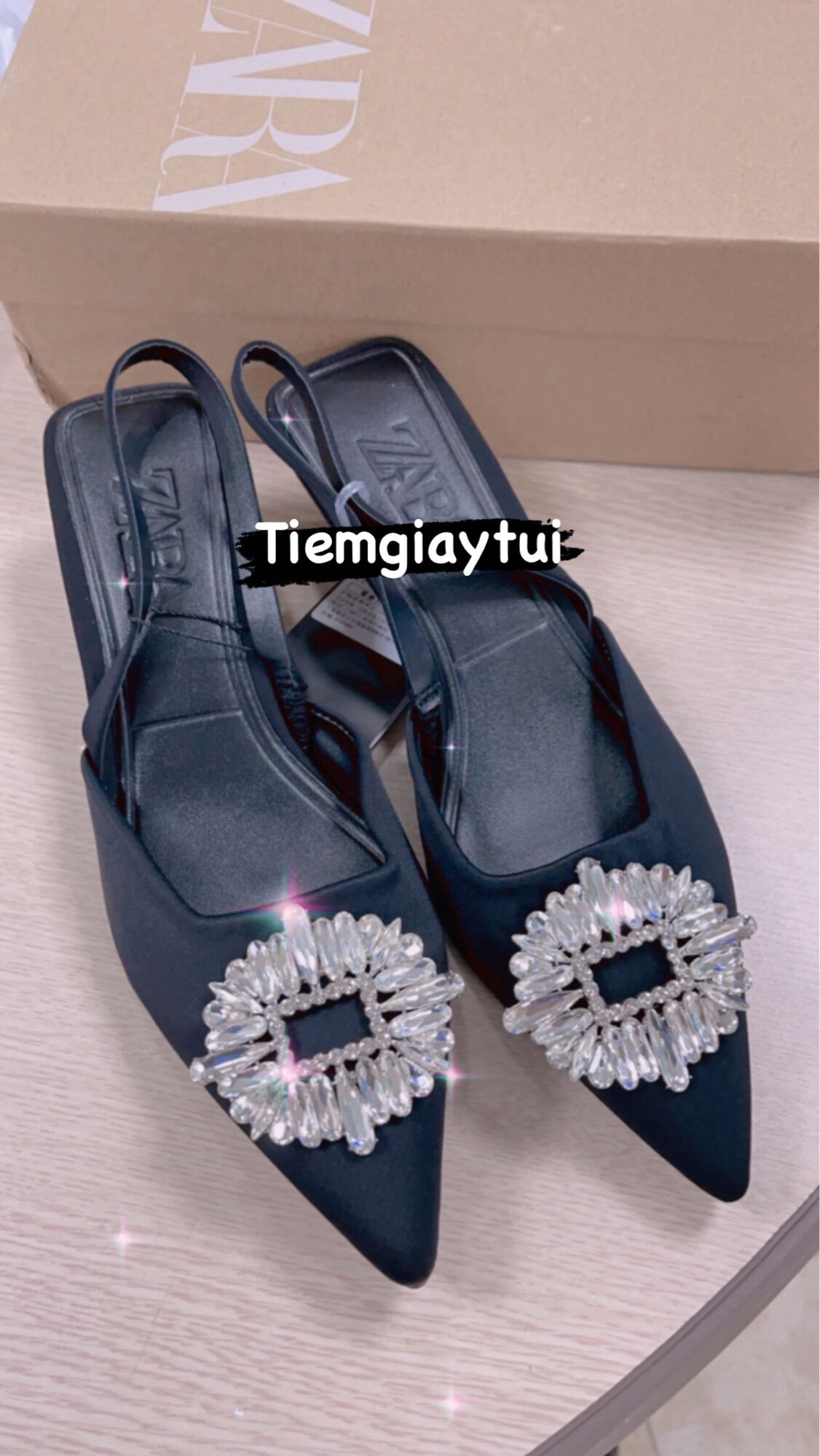 Guốc cao gót ZARA đính đá - hàng xuât ( có sẵn)