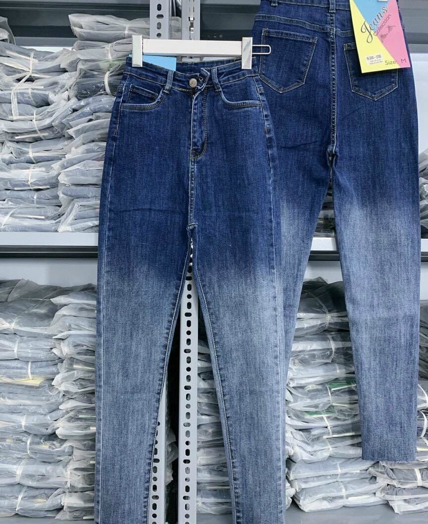 Quần Jean Loang Màu Xanh