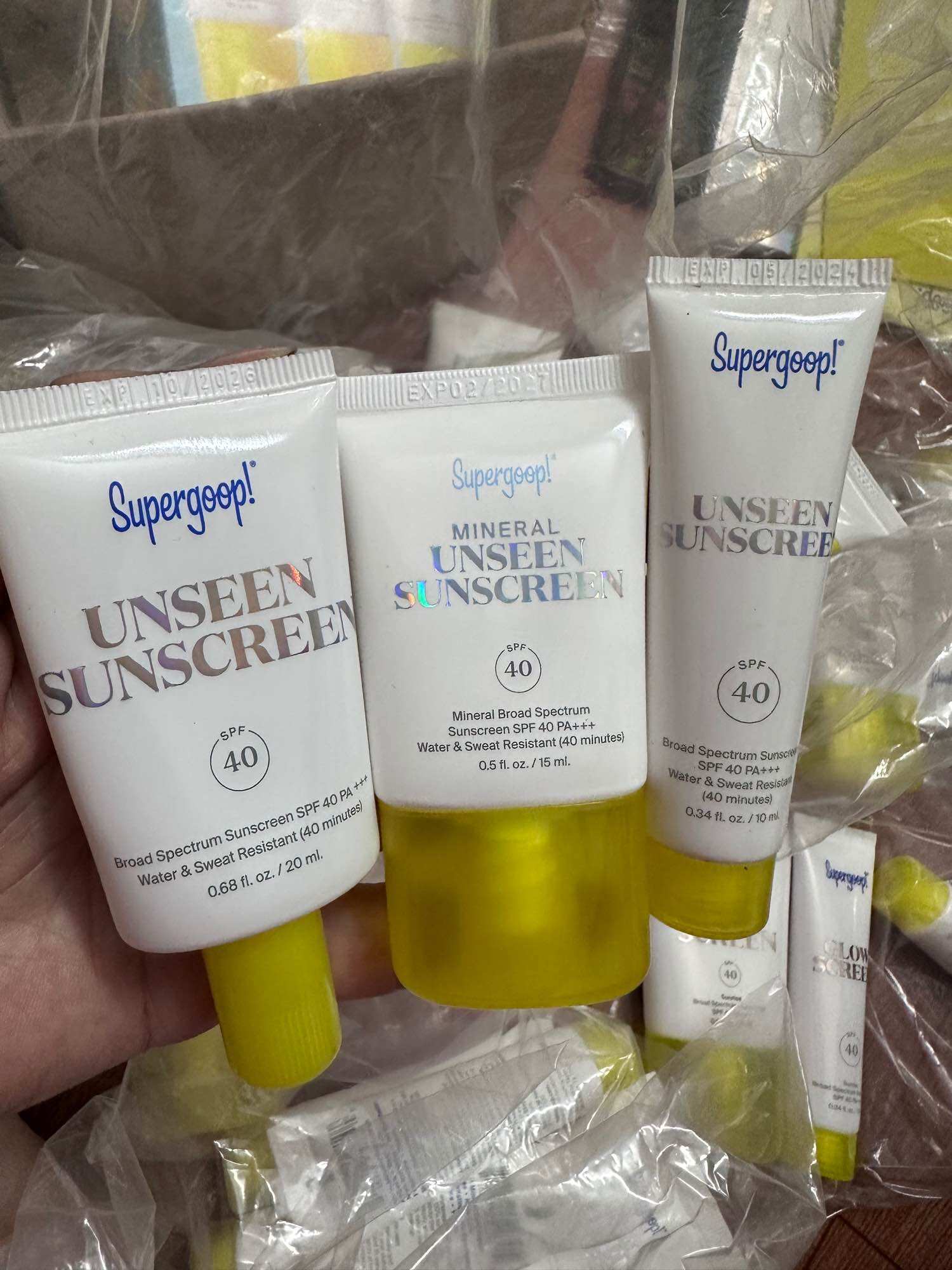 Kem chống nắng Supergoop! Unseen Sunscreen Broad Spectrum SPF 40