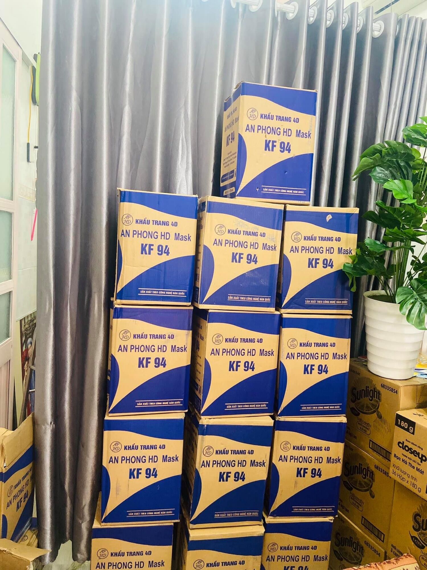 KHẨU TRANG KF94 em bé (combo 100 cái)