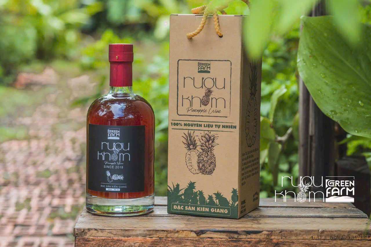 Rượu Khóm GREENFARM Chai 500ml Loại Nước Khóm Lên Men Tự Nhiên Có Vị Ngọt Nồng Độ Rượu Nhẹ, Quà Tặng Ý Nghĩa, Sang Trọng
