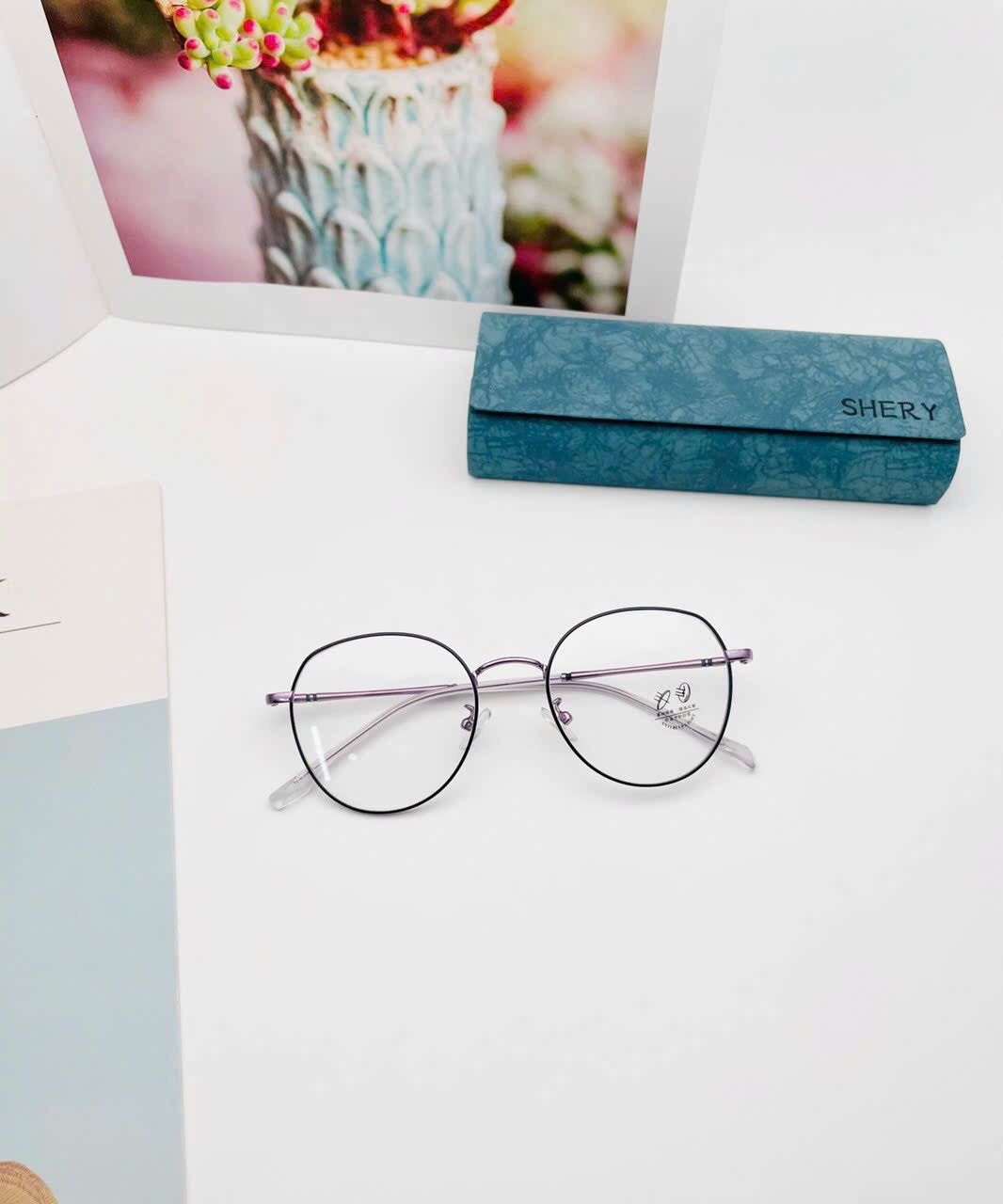 Mắt Kính Giả Cận Nam Nữ Teen mẫu mới nhất. Dòng kim loại cao cấp mắt kính chống ánh sáng xanh khi ra nắng hoặc dùng để thay mắt cận dùng bền