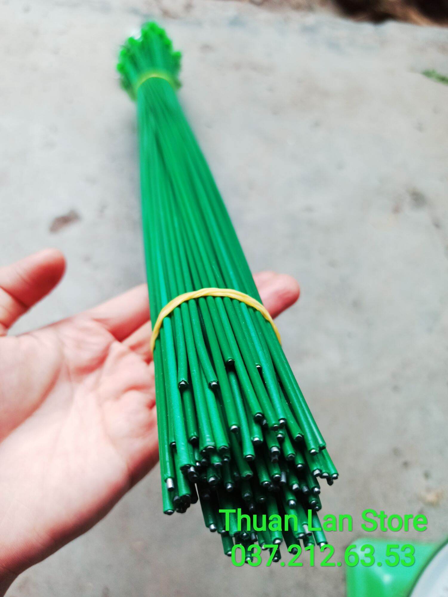 Set 10c Móc Bọc Nhựa Xanh Dài 70cm (Tính đầu móc 80cm)