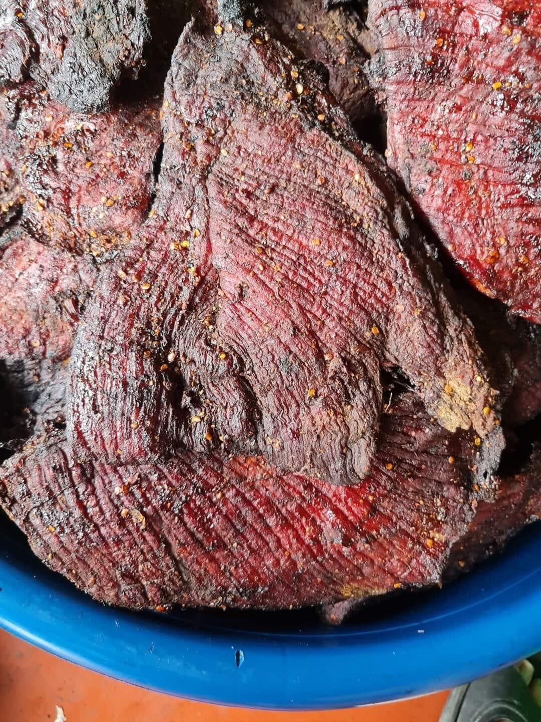 Thịt Lợn Khô Gác Bếp 1Kg Tặng Kèm Chẳm Chéo