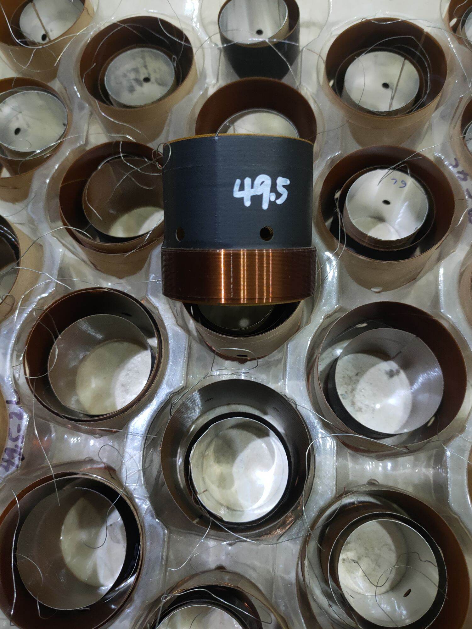 Côn loa 49.5-6 lớp