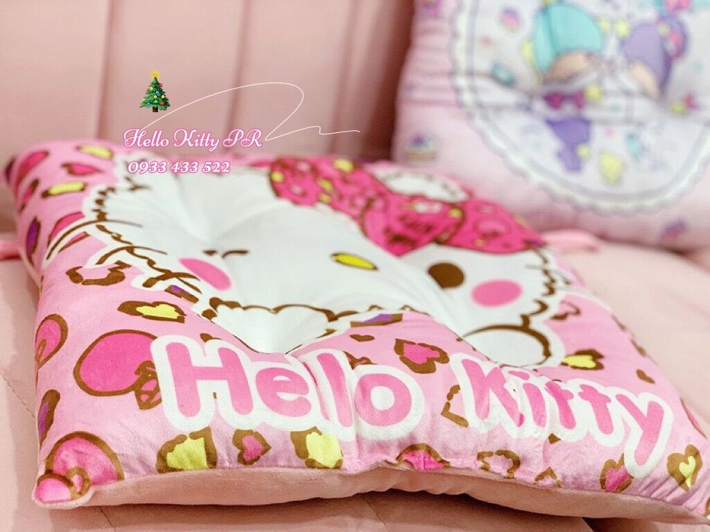Gối tựa lưng, nệm lót ghế Hello Kitty - Doremon Doraemon
