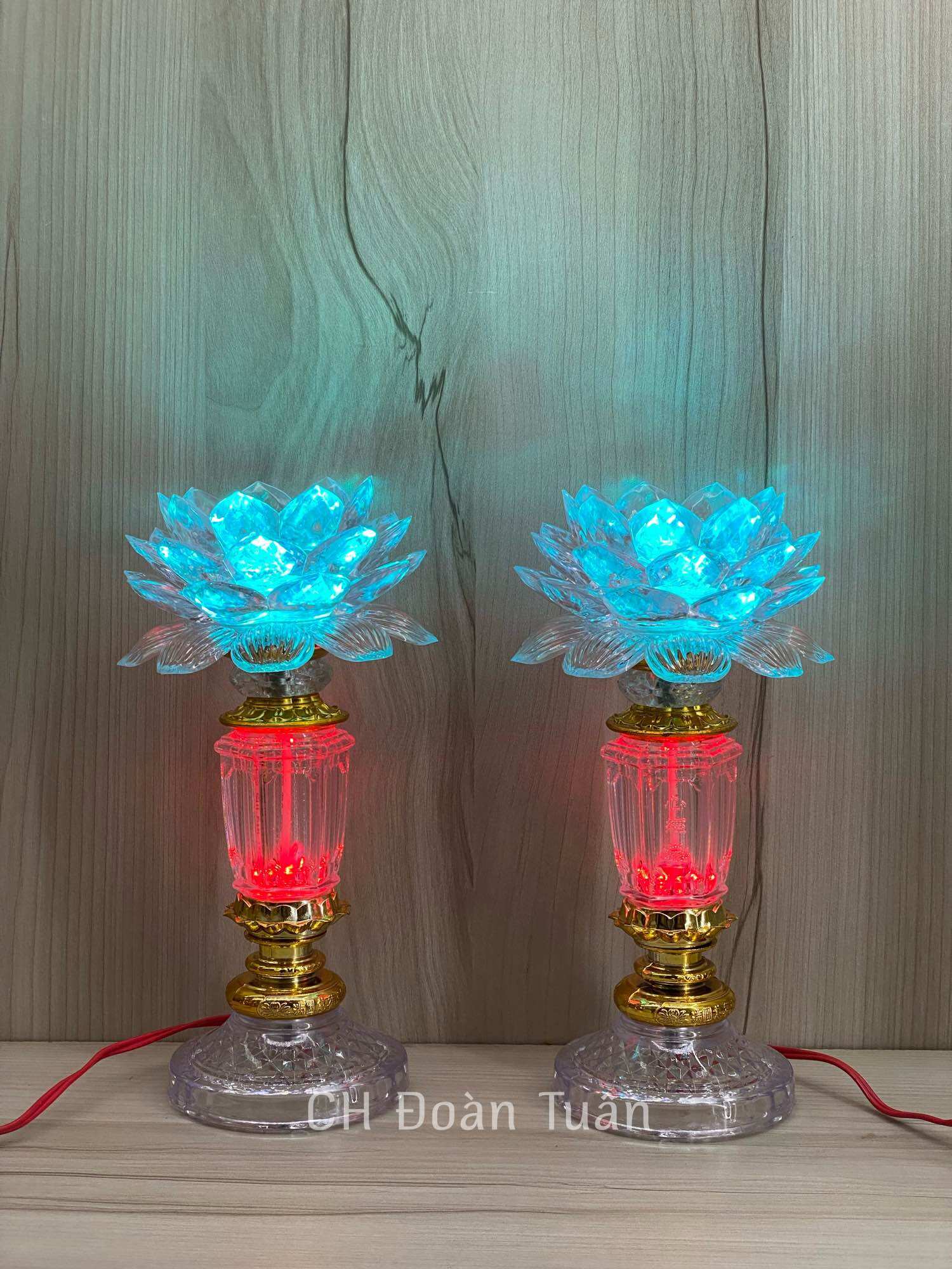 Cặp đèn thờ hoa sen đổi màu , đèn led tiết kiệm điện cao 25cm