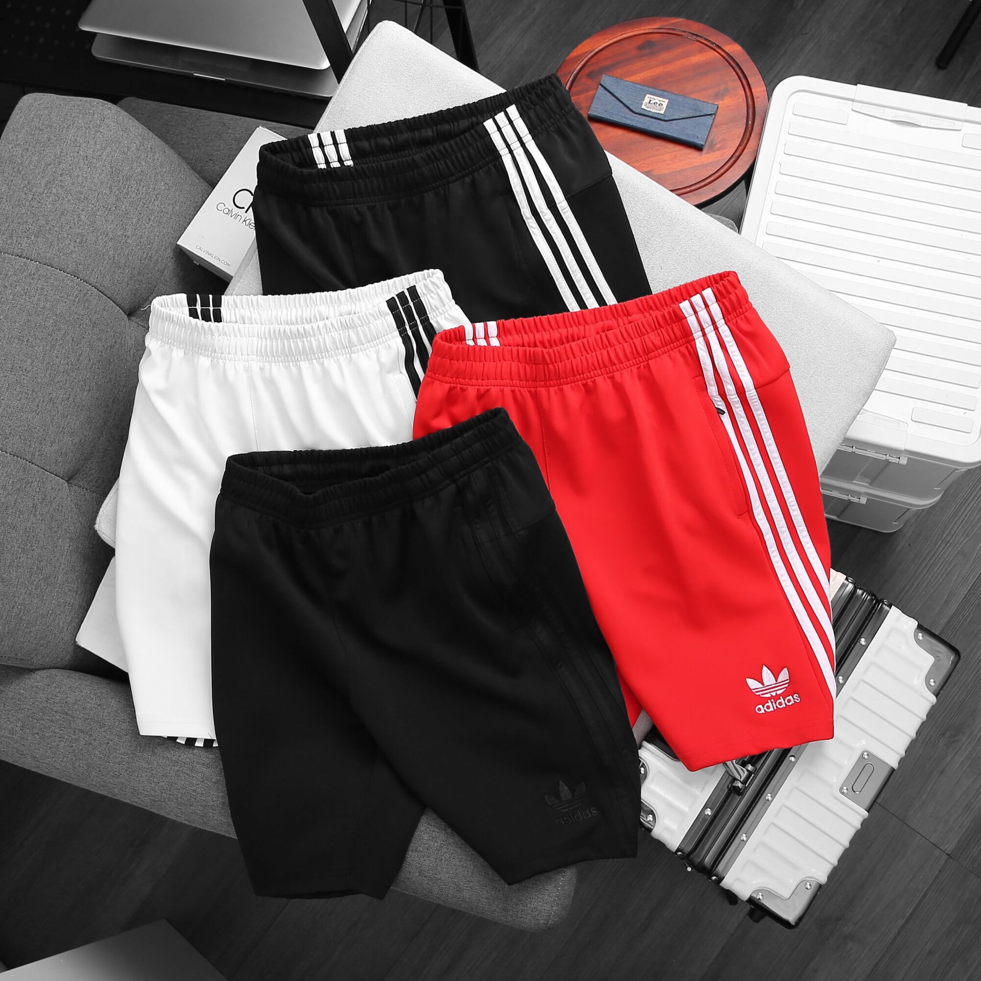 Short adidas 3 sọc