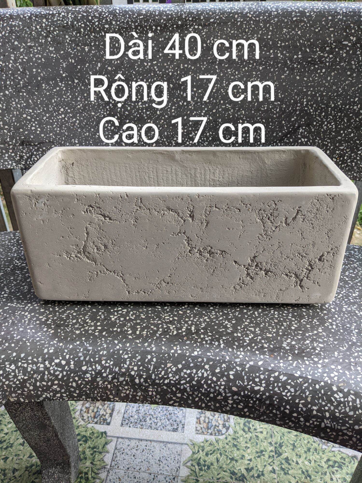 Chậu xi măng nhẹ Vân đá màu xám xi măng đk dài 40 cm rộng 17 cm cao 17 cm