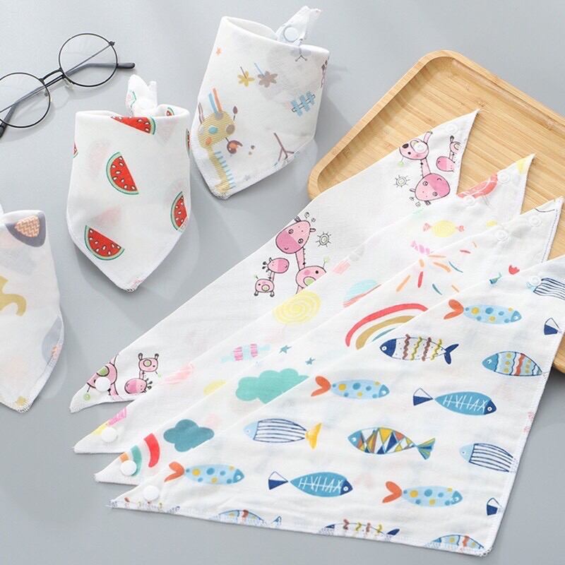 Set 5 yếm xô quàng cổ cho bé có nút bấm