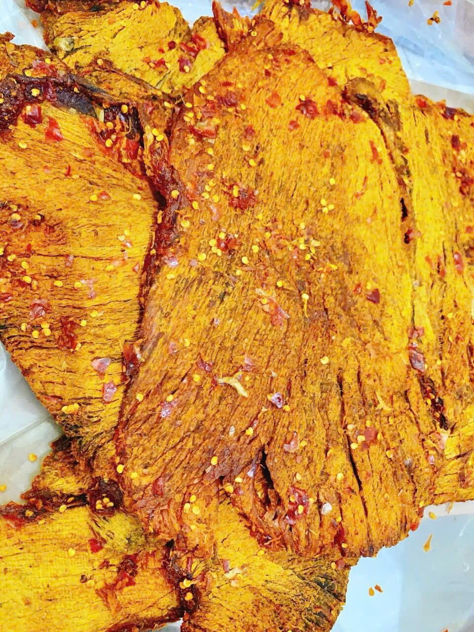 Khô bò miếng mềm đặc sản Củ Chi - Hộp 300gram