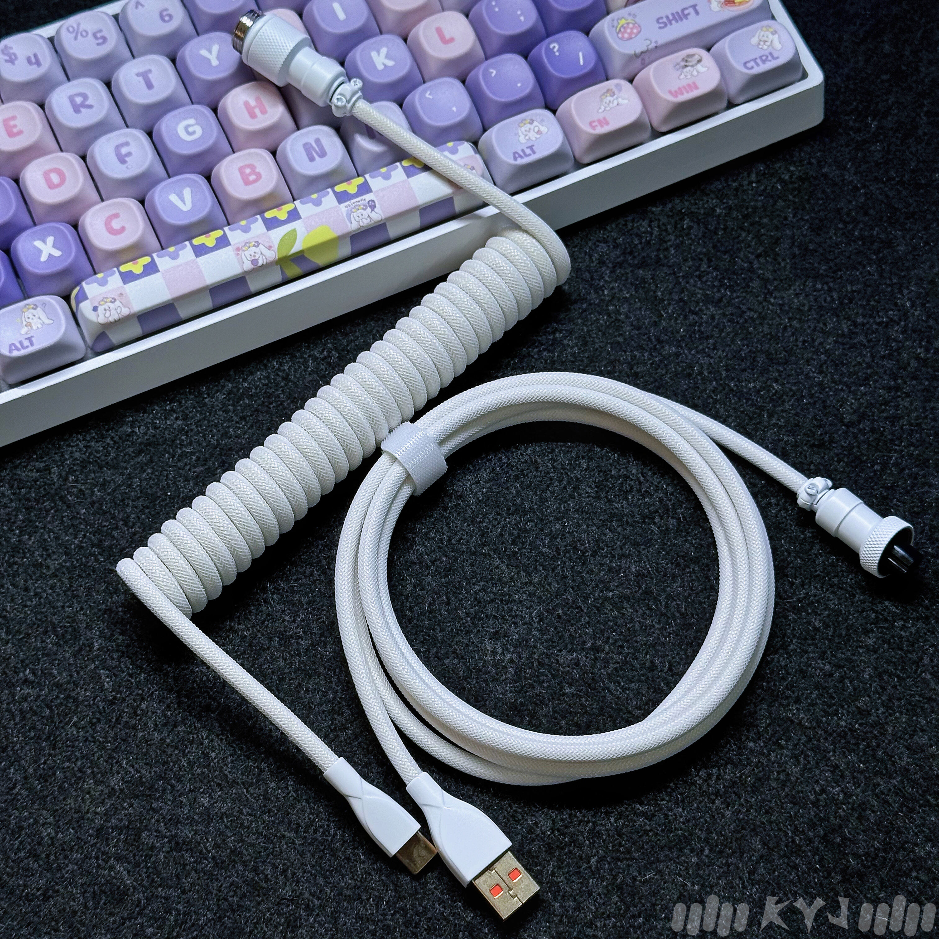 Customized Mechanical Keyboard Data Cable 8K Magnetic Axis Colorful Flight Plug Line Spiral Reinforc