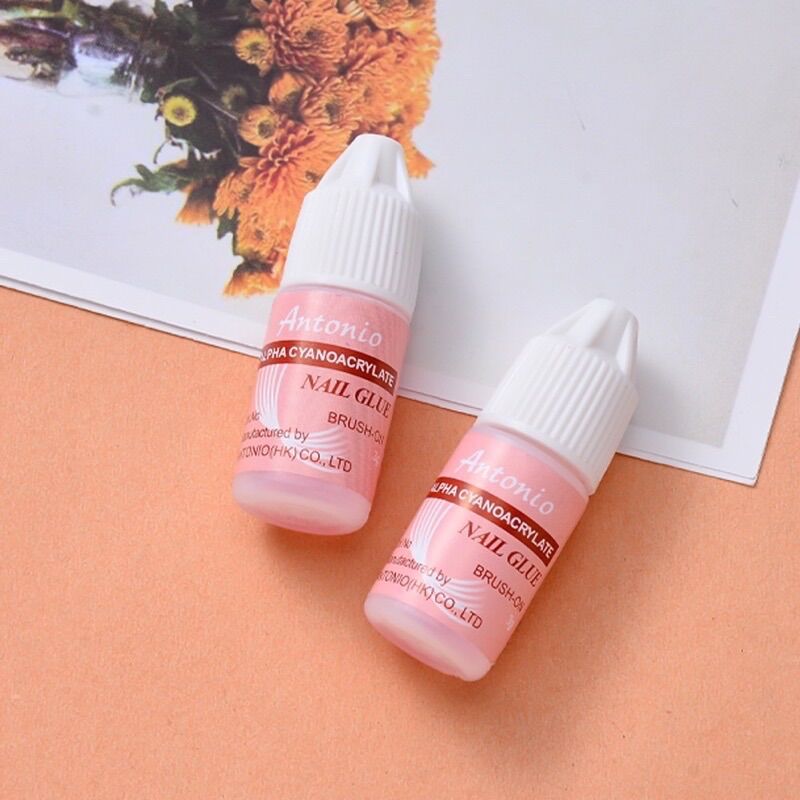 Keo dán móng giả, keo dán nailbox tiện lợi