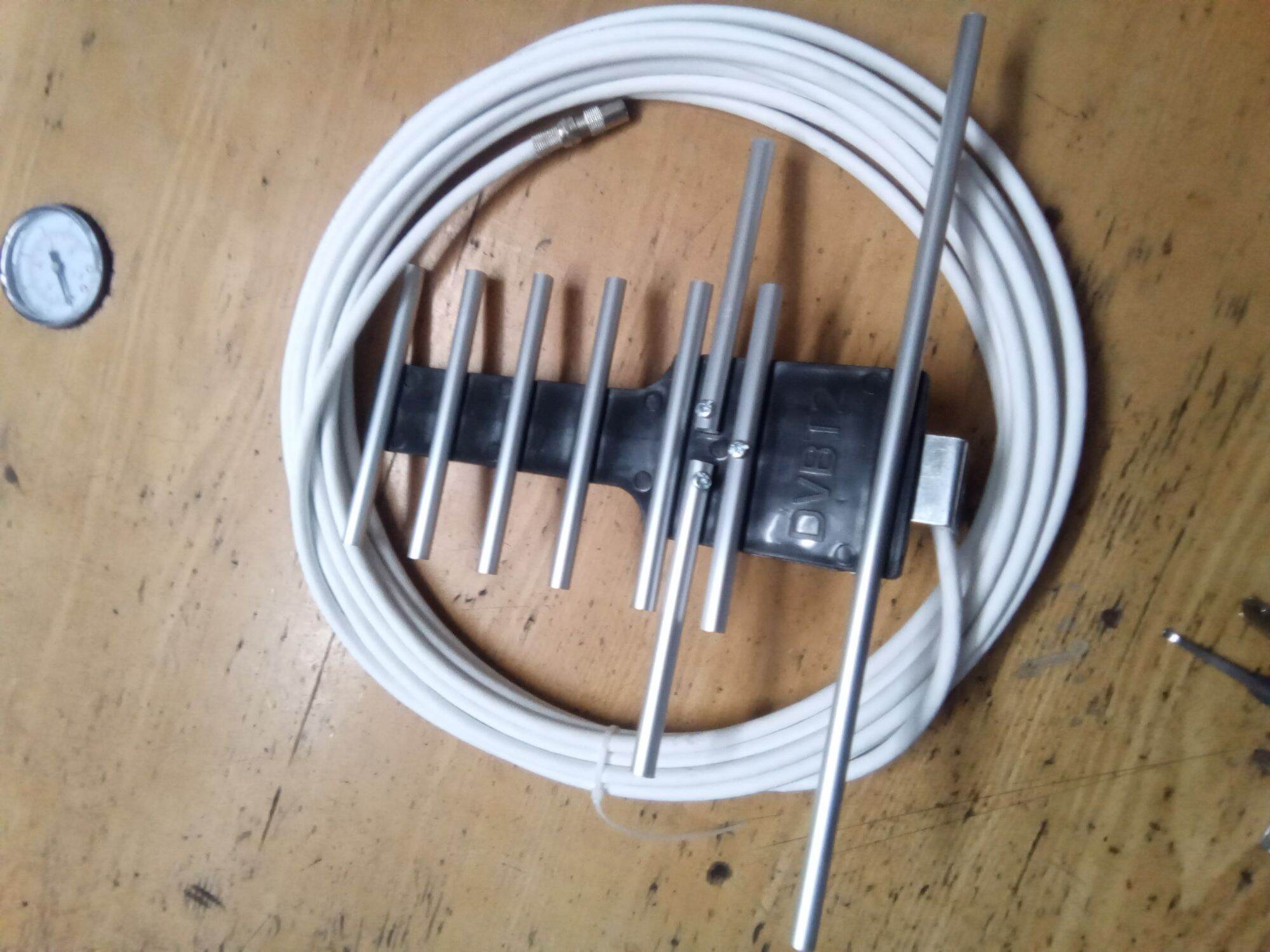 Anten chuẩn cho tivi & đầu thu KTS DVB• T2