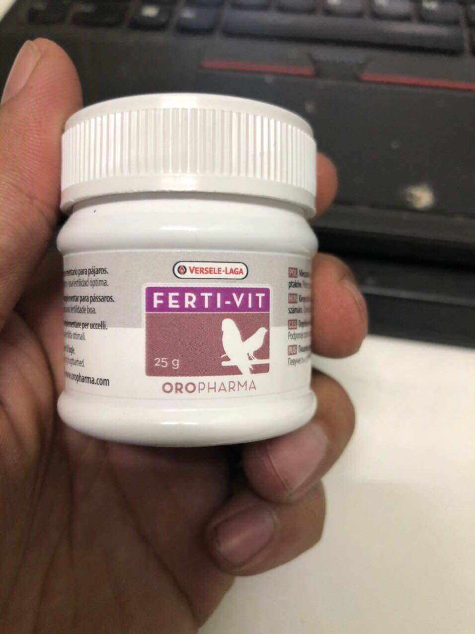 Ferti-vit vitamin bổ sung cho yến, vẹt sinh sản