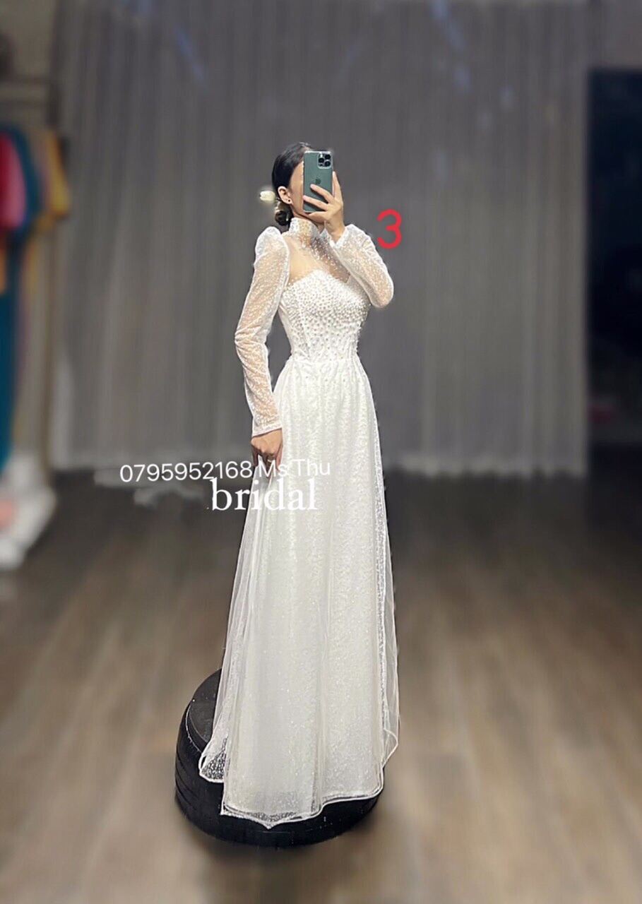 Áo dài hỏi cưới trắng, đỏ 4 tà ren mi