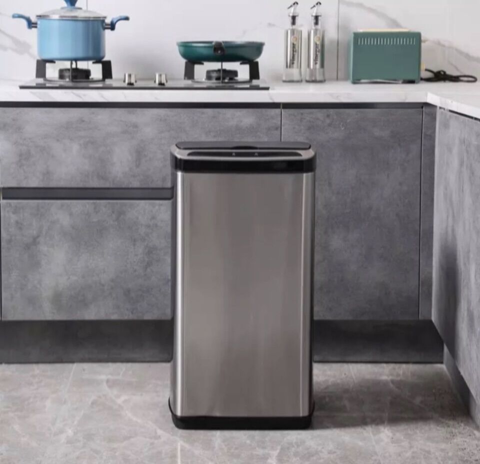 Thùng rác cảm biến thông minh 50L
