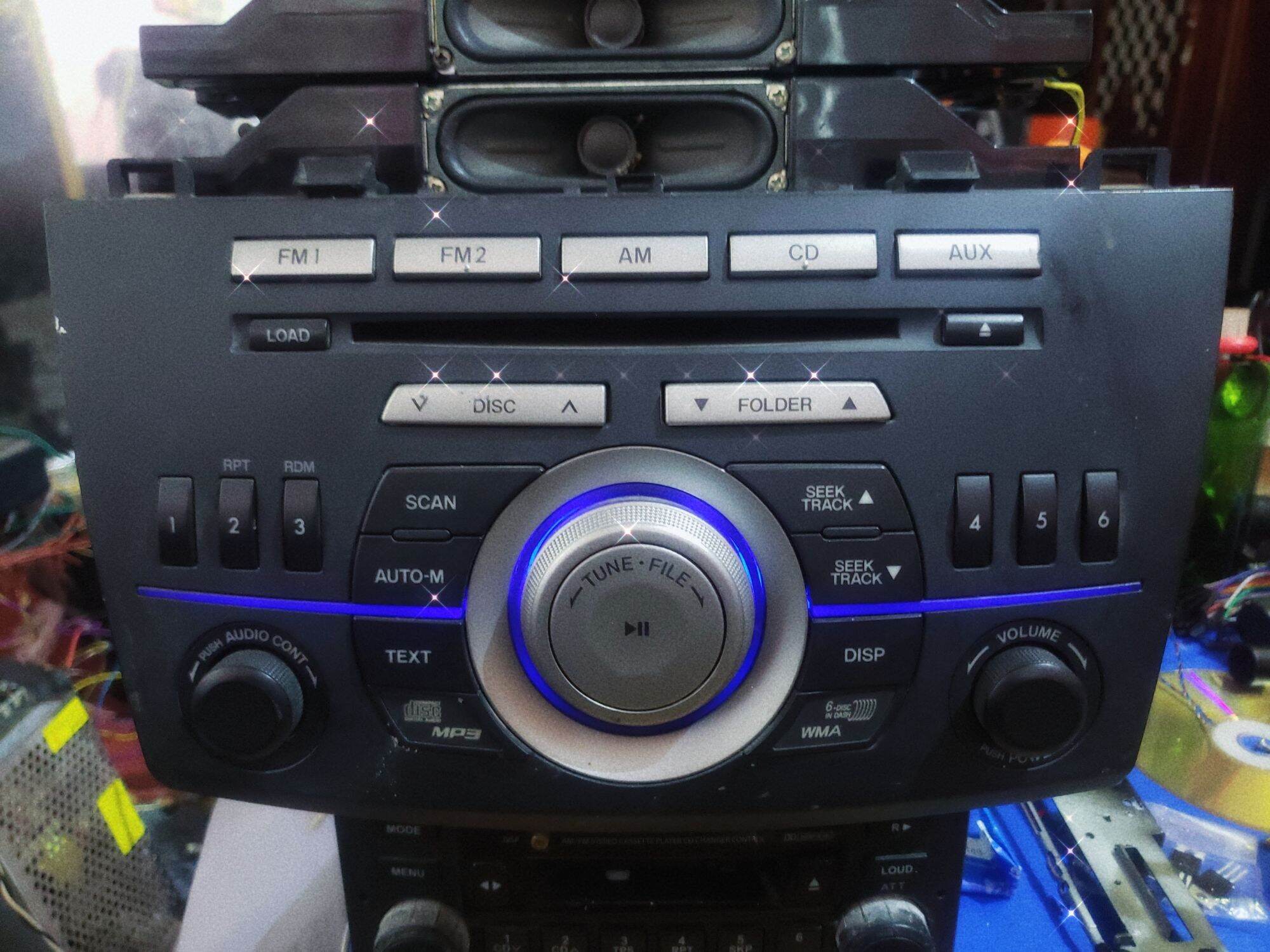 Đầu CD 6 disk Aux của xe mazda