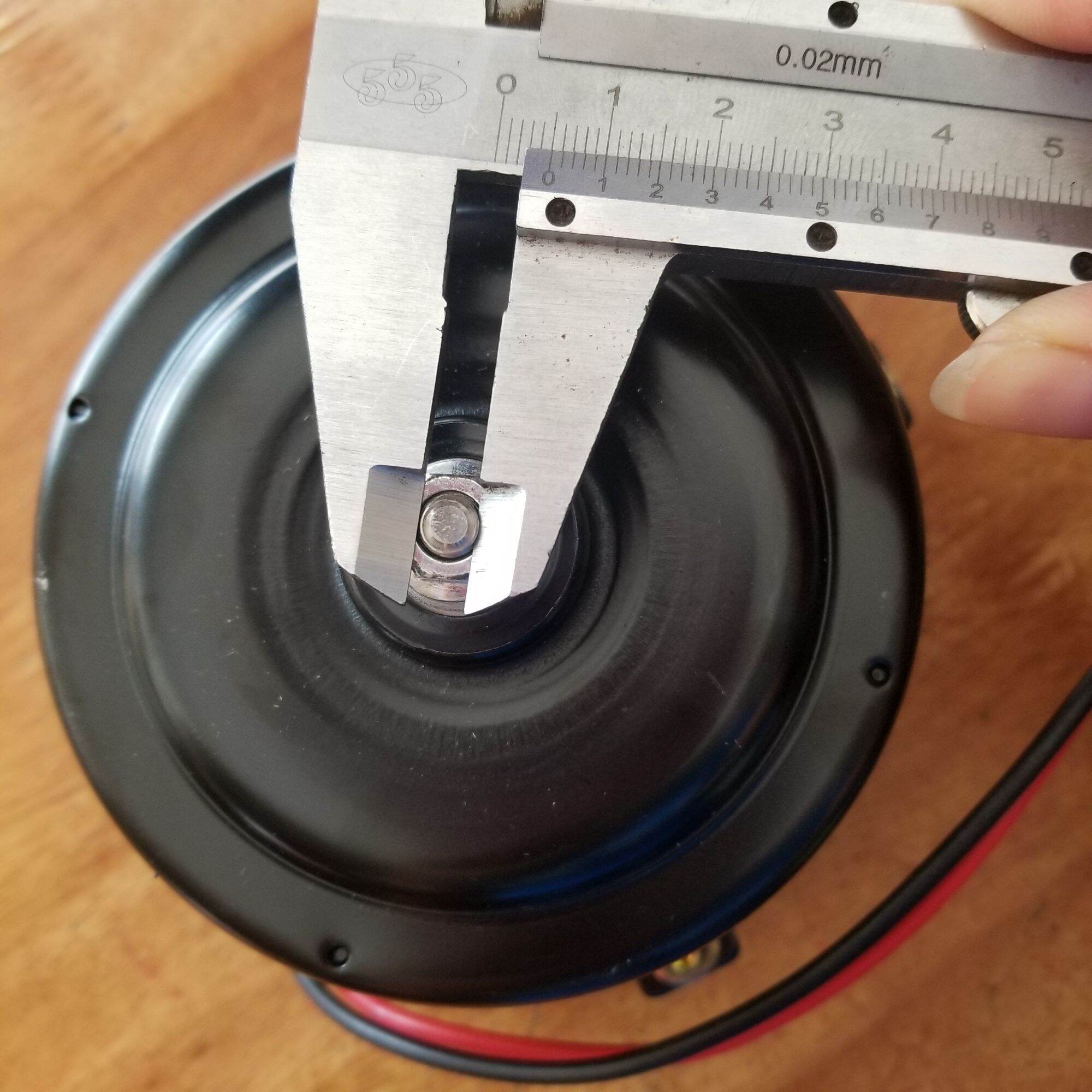 Motor quạt M83 . 120w  24v