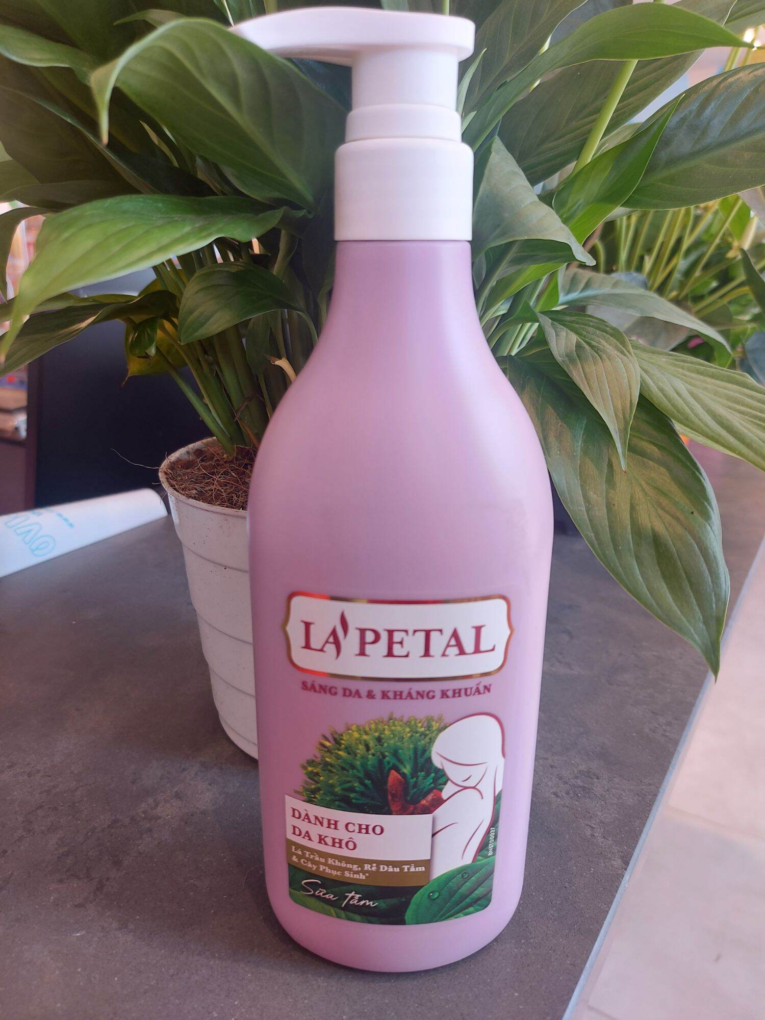 Sữa Tắm La'Petal dành cho da khô 500ml