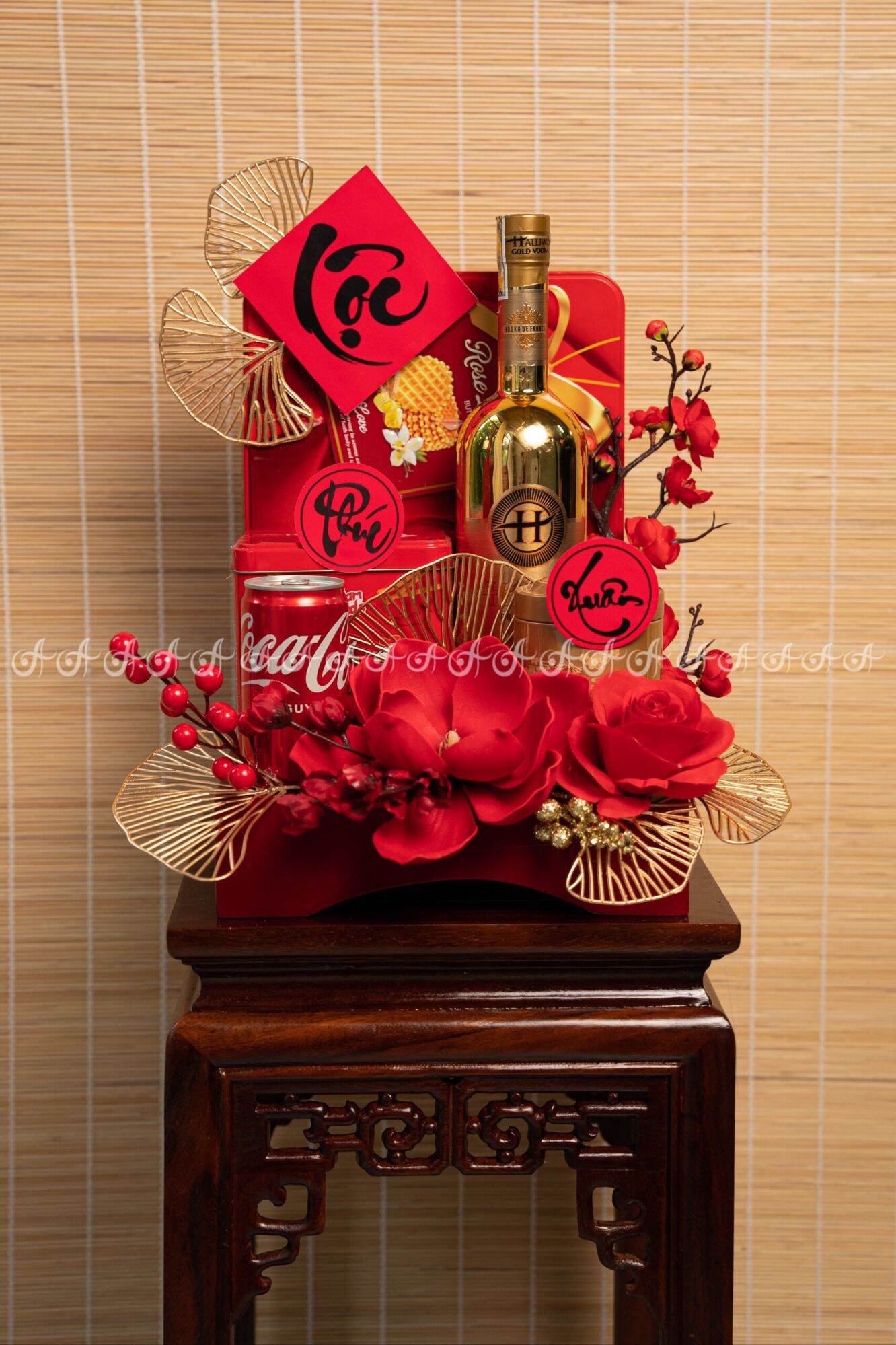 Cành Đào Cổ Trang Trí