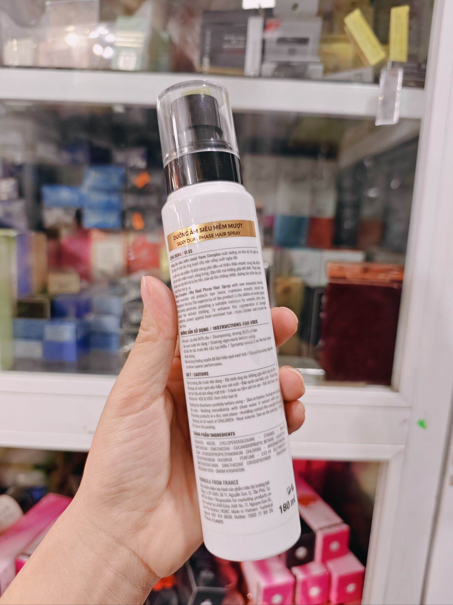 Xịt Dưỡng Tóc Siêu Mềm Mượt Lavox Nano Complex Silky Dual Phase 180ml