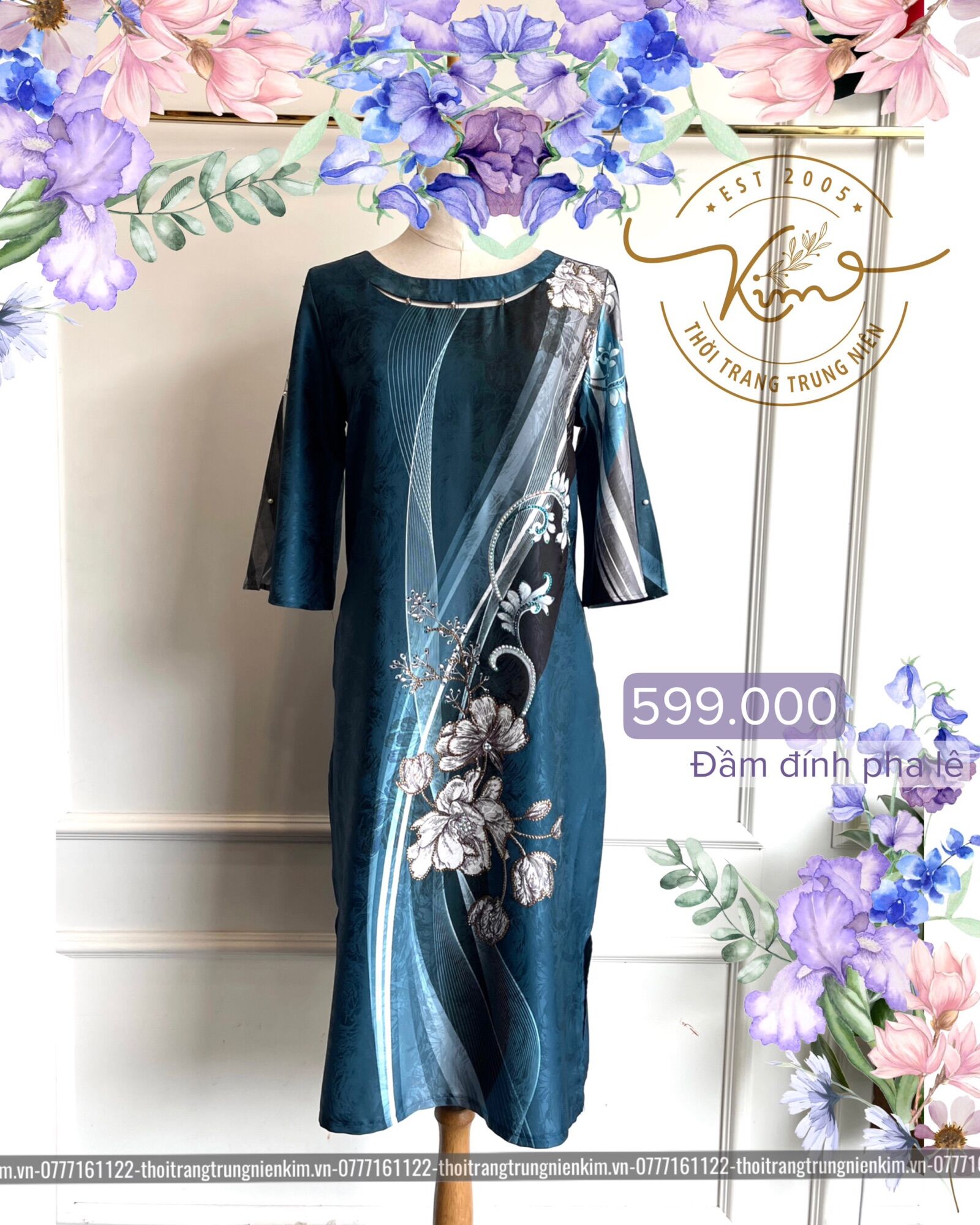 Đầm trung niên đính đá pha lê sang trọng