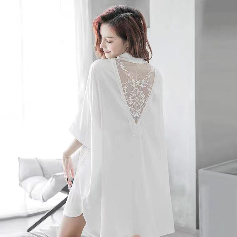 Áo sơ mi màu trắng đồ ngủ lụa lạnh áo sơ mi voan rộng rãi mẫu mới năm 2024 xuân thu cho nữ váy dài váy ngủ tơ lụa cho nữ mùa hè