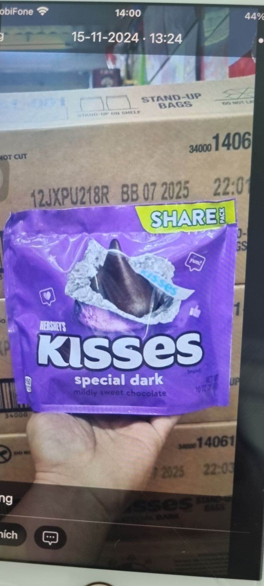 SOCOLA ĐEN ĐẮNG HERSHEY'S KISSES SPECIAL DARK 283G - USA