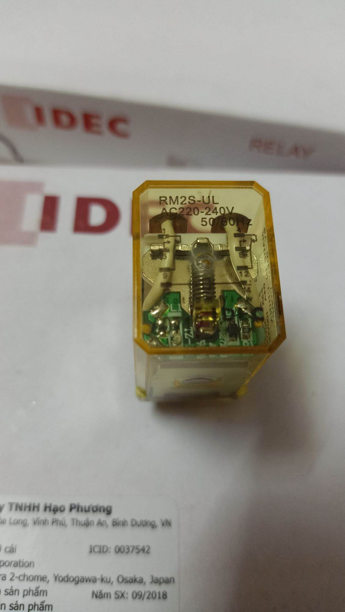 rơ le trung gian IDEC 8 chân nhỏ  RM2S-UL