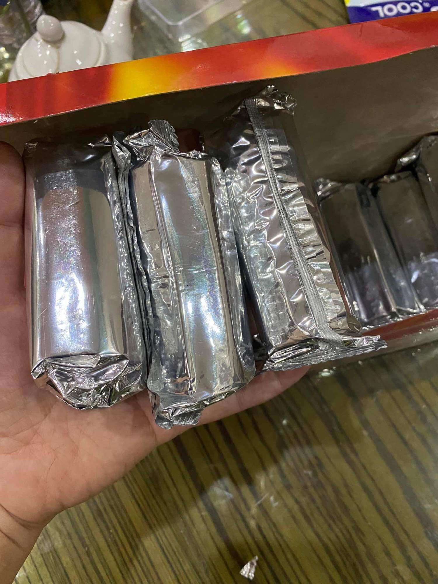 Than hoạt tính đốt trầm ( đu bai)