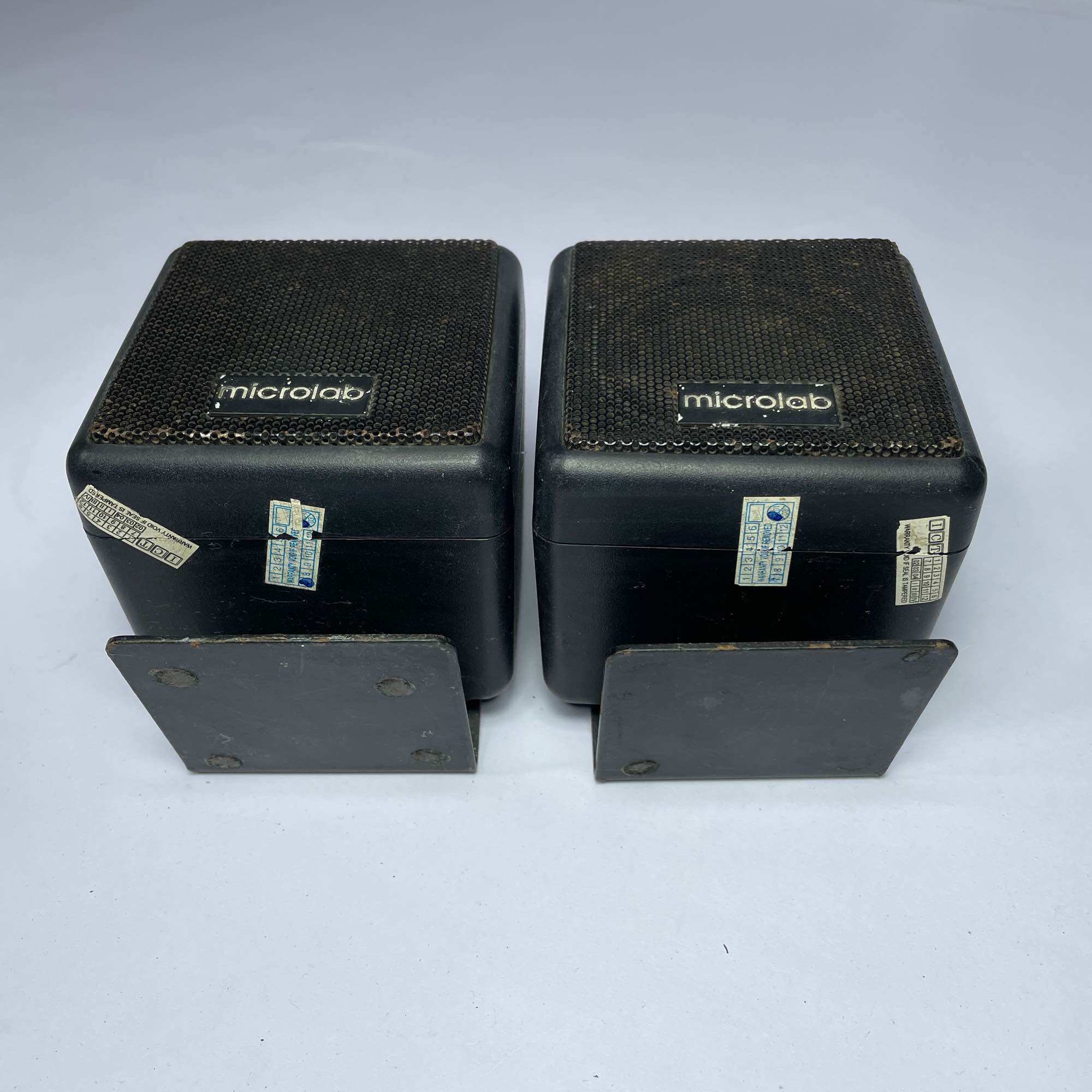 Cặp loa lời,loa tay,loa vệ tinh Microlab cũ