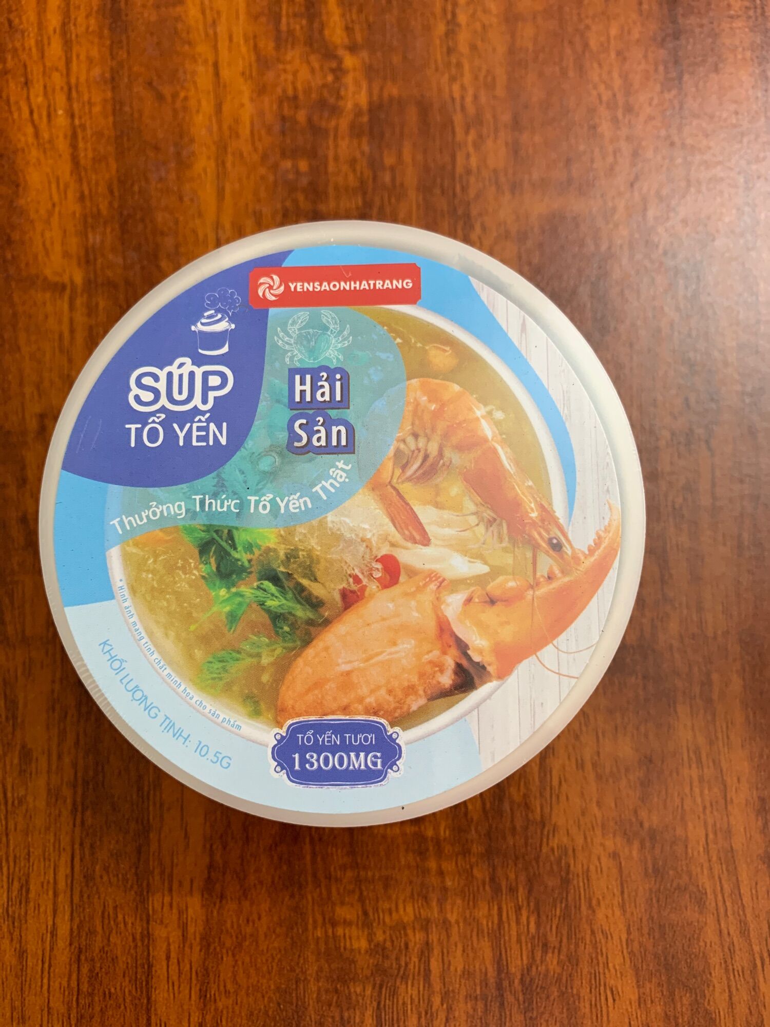 SÚP TỔ YẾN HẢI SẢN