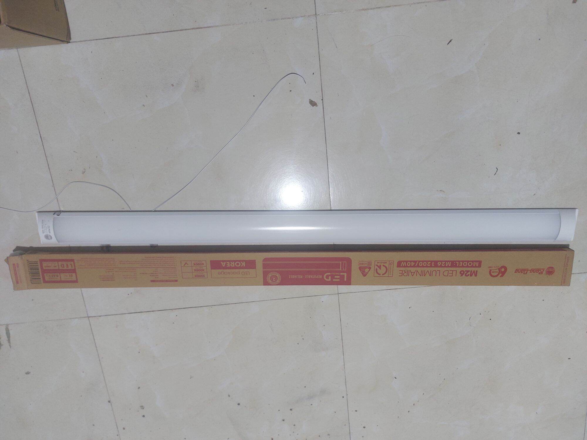 Bộ đèn LED bán nguyệt M26 300-600-1200mm/9W-20-40W Rạng Đông (Bóng dài 30cm và 60cm và 1,2M) ánh sán