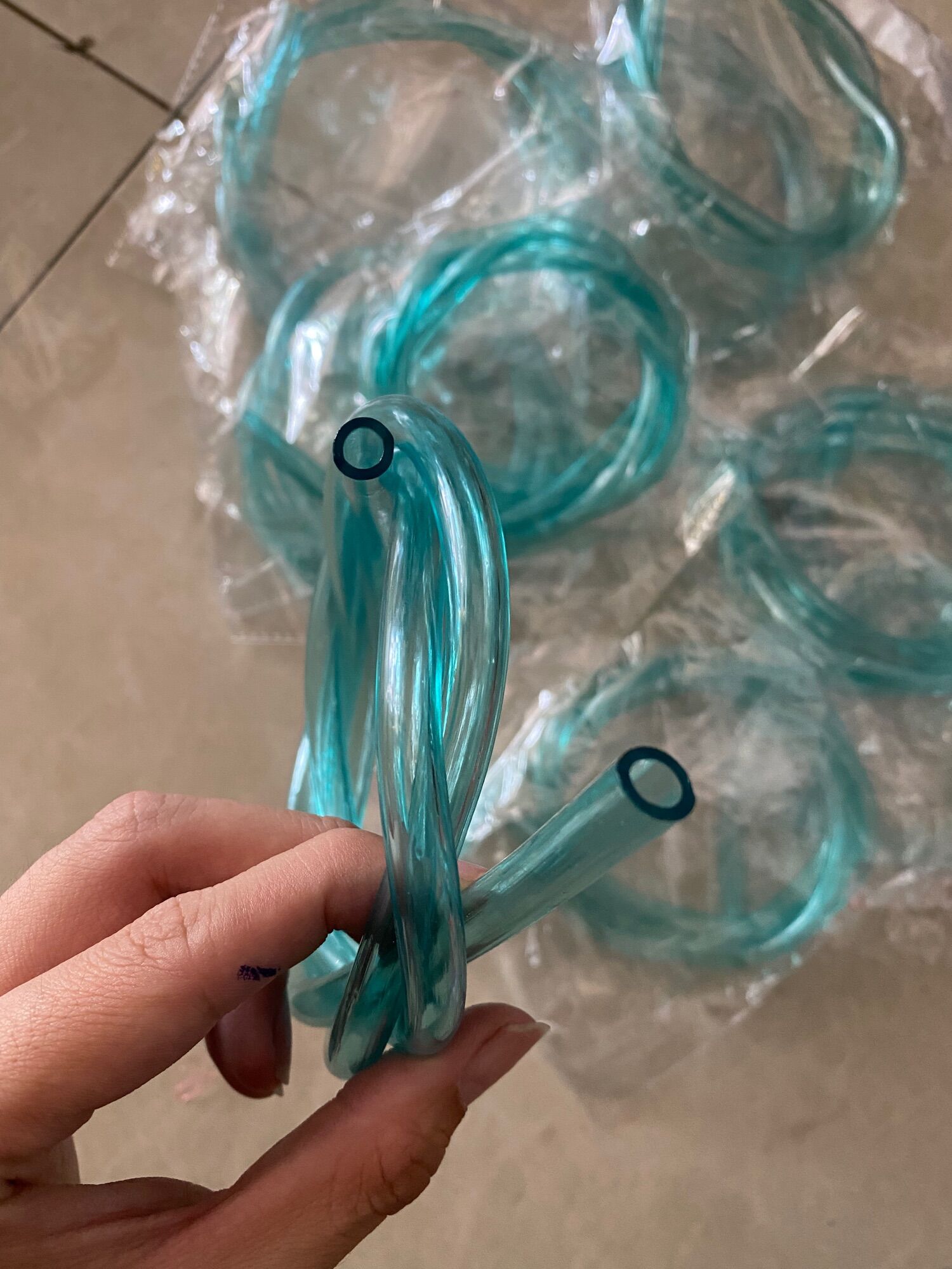 Ống dẫn dầu, ống xăng mỹ dài 1m gắn cho nhiều loại xe - mềm dẻo