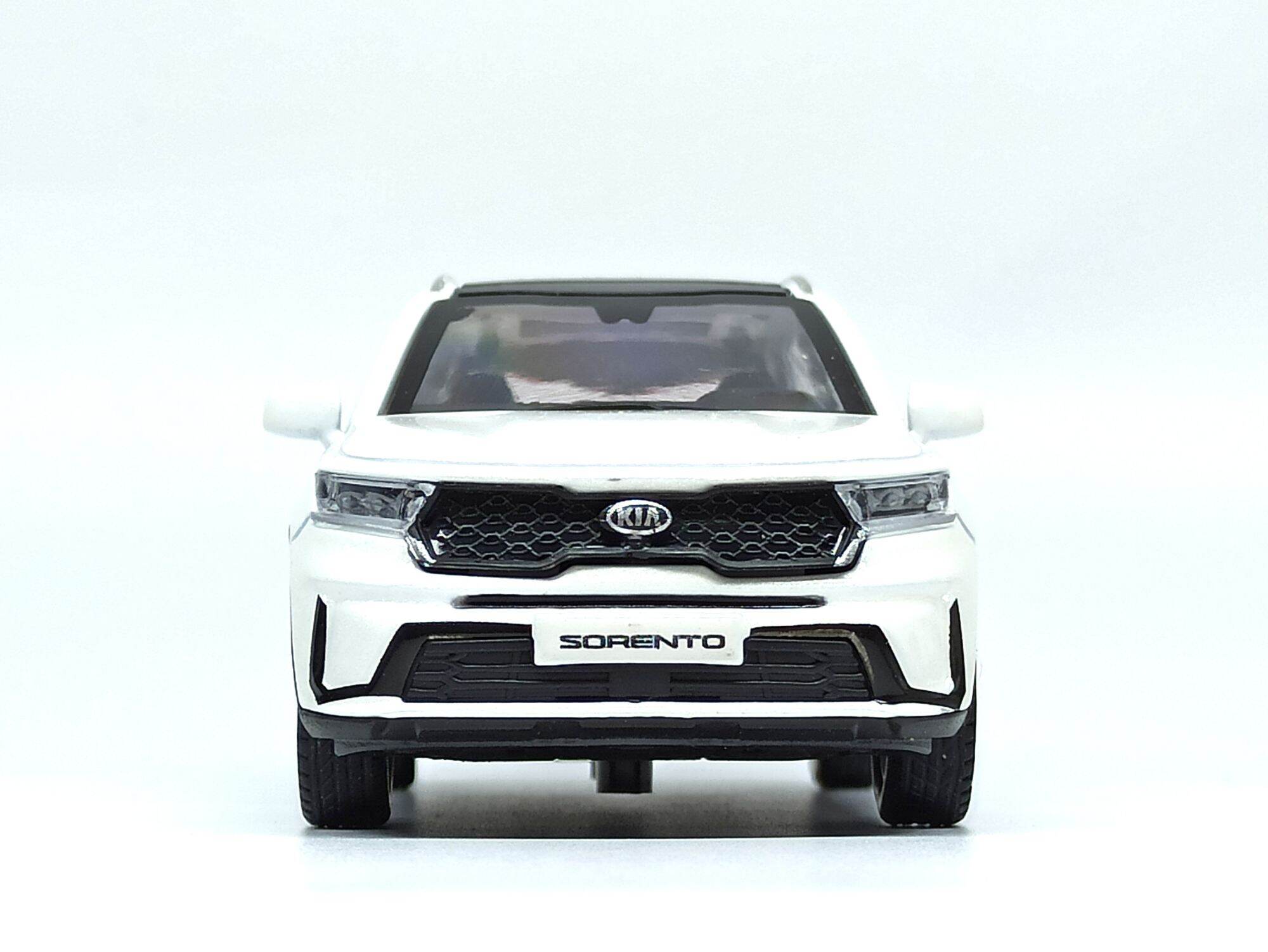 Mô hình xe Kia Sorento 2021 tỷ lệ 1/38