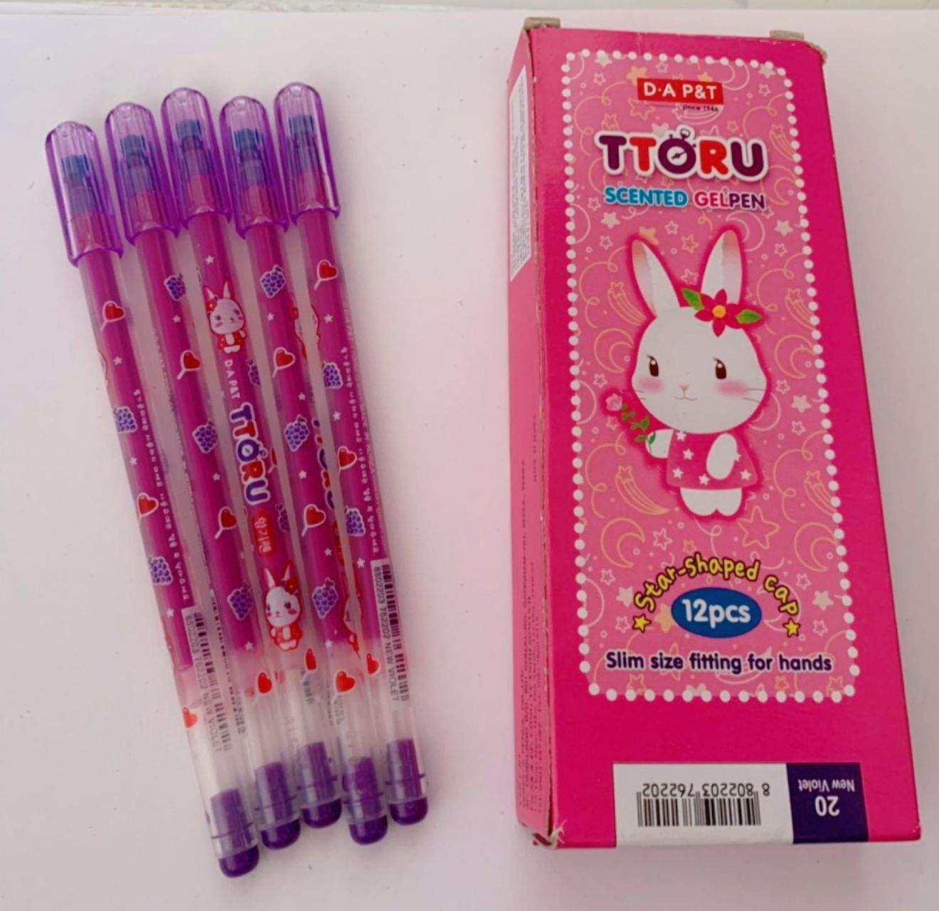 Bút bi , bút nho mực tím Ttoru mực thơm, viết nét đẹp, bút mực tím