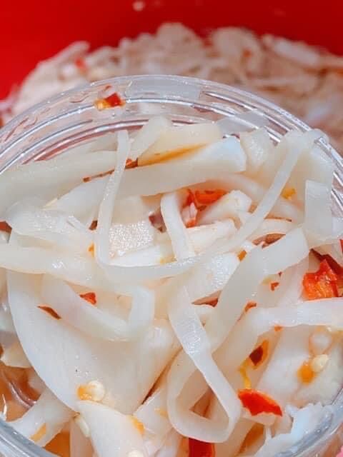 Măng ngâm tỏi ớt