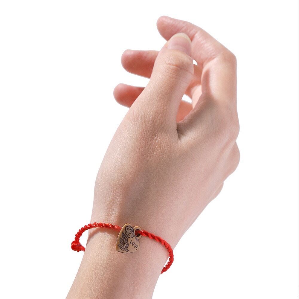 Vòng tay chỉ đỏ may mắn sẵn hàng