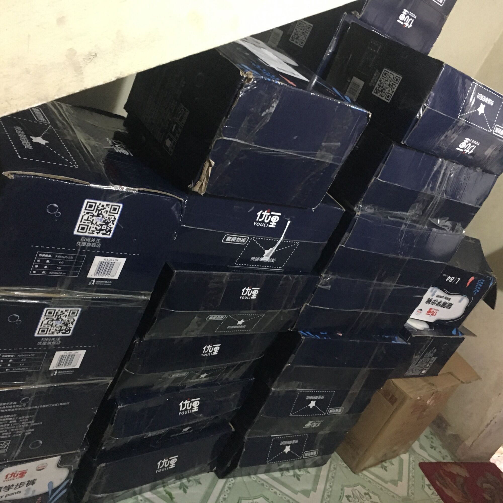 Bỉm youli size xxl quần. 1 thùng 72 cái