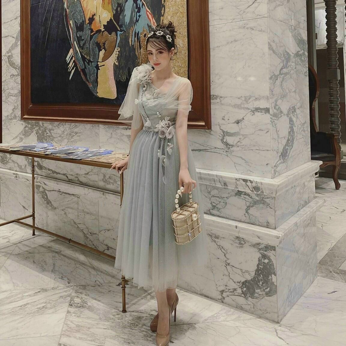 ĐẦM XÒE KIM TUYẾN ĐíNH HOA