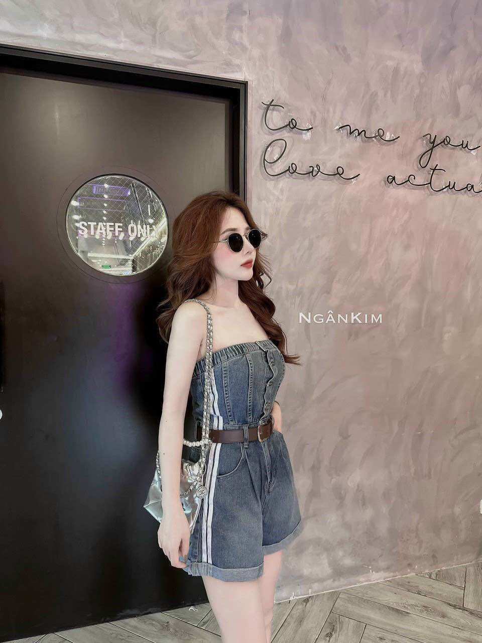 Jum đùi jeans cup ngực jum đùi viền sọc sang chảnh đính nút cho nữ đi dạo đi chơi