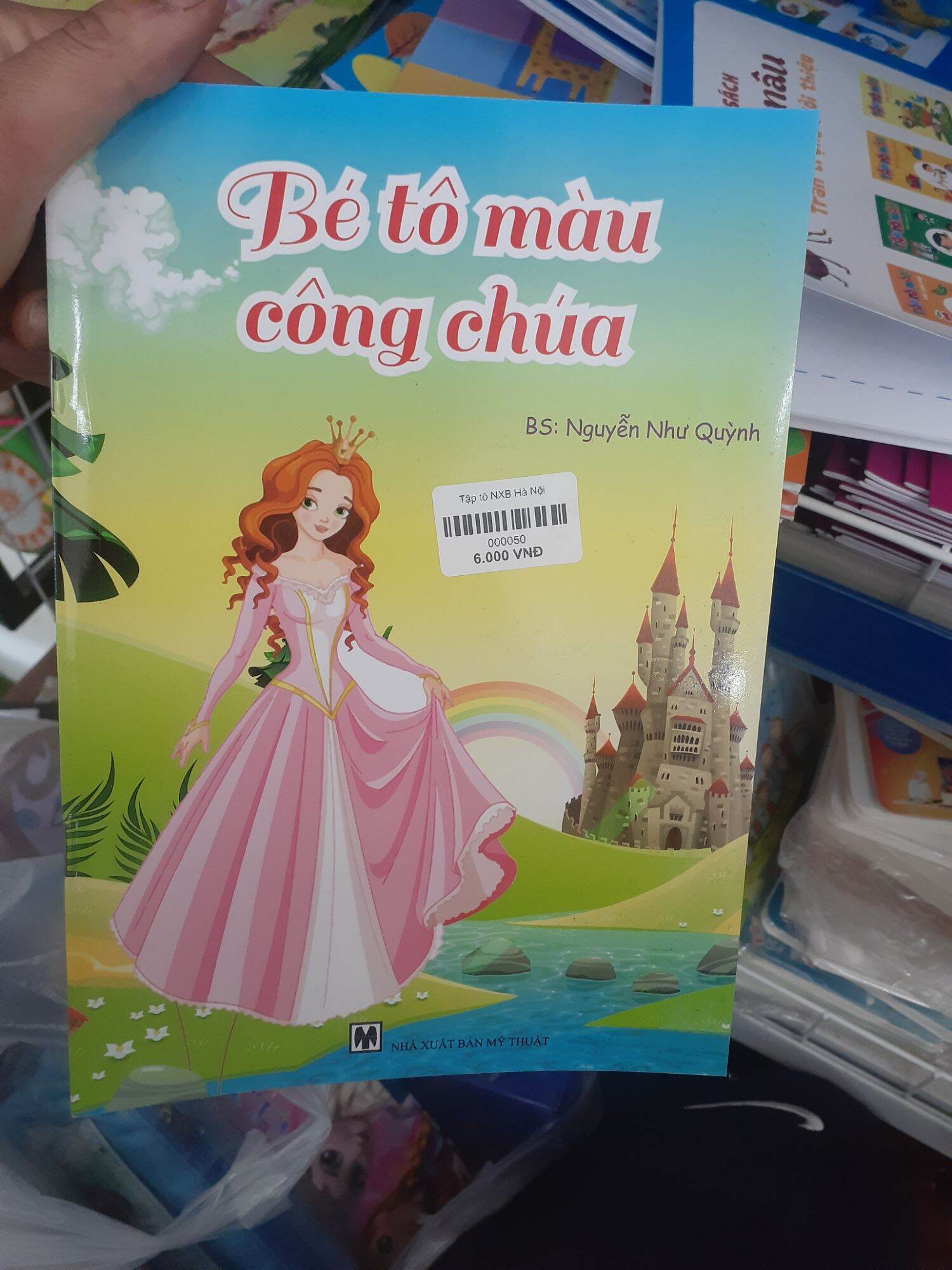 Tập tô màu cho bé nhiều chủ đề