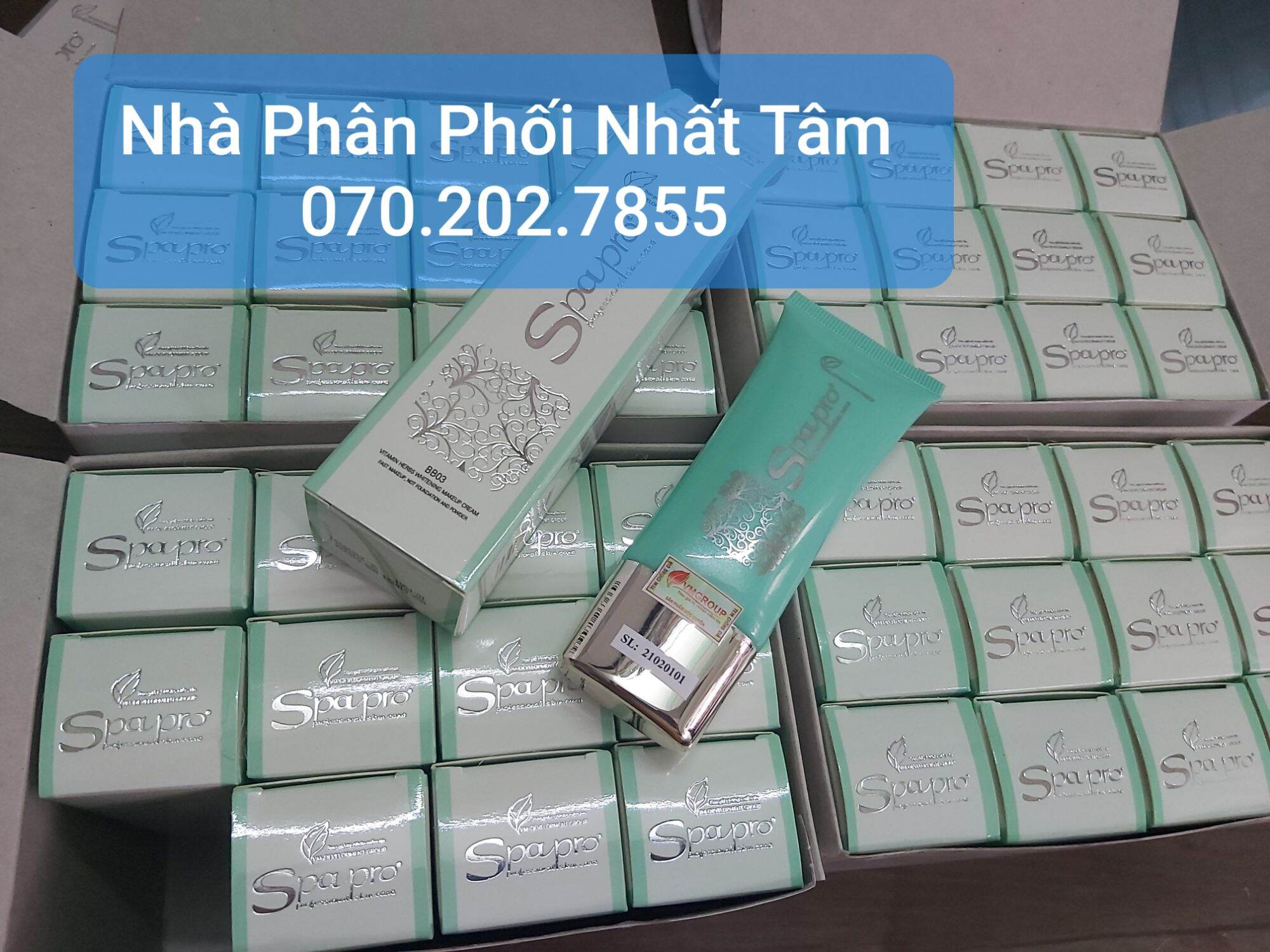 Kem trang điểm làm trắng da bb spapro 40g