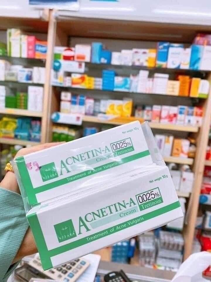 Kem bôi mụn acnetin a 0,025% thái lan