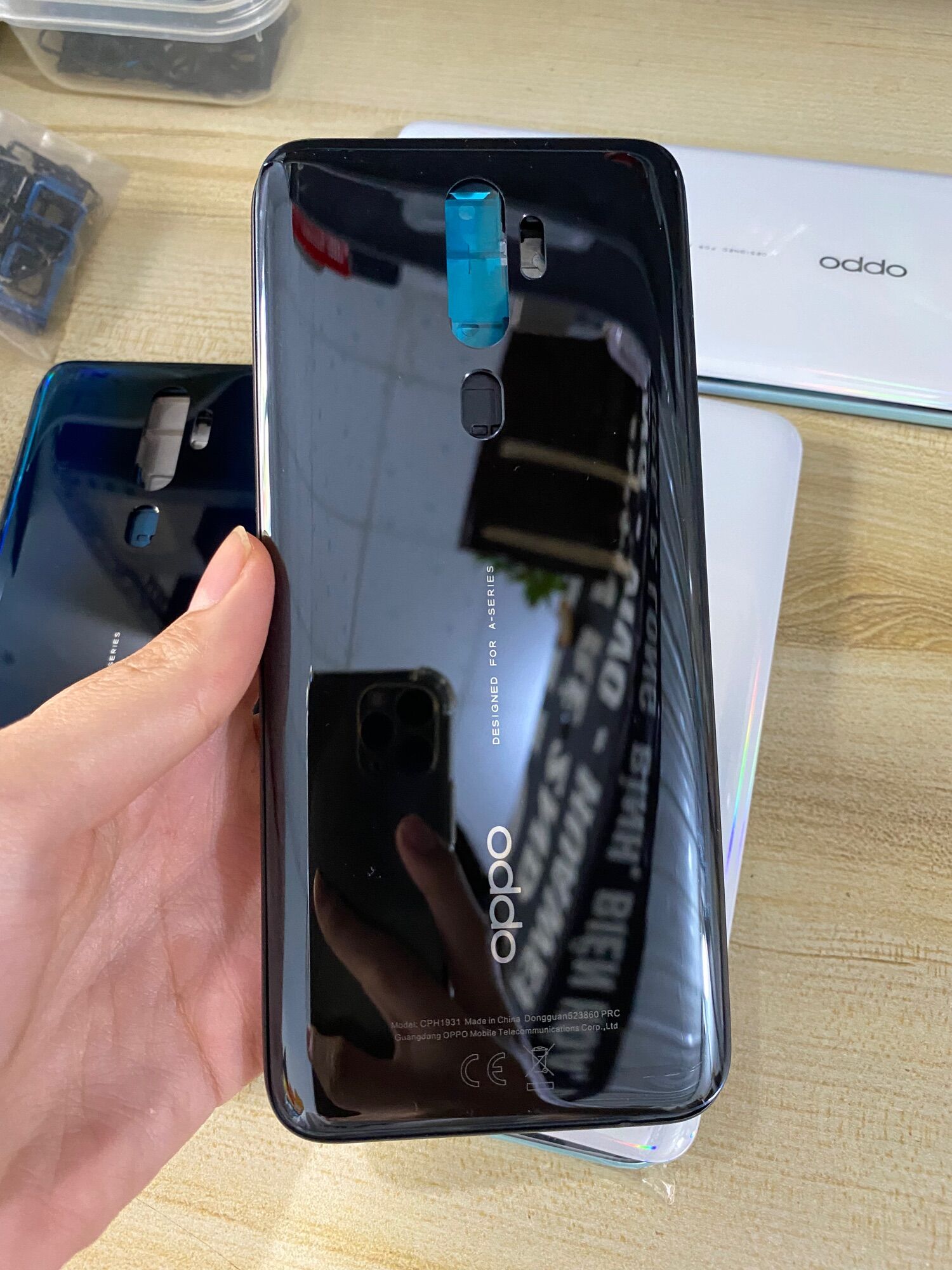 Bộ Vỏ + Sườn Zin Oppo A5 2020 ( Kèm Khay Sim )