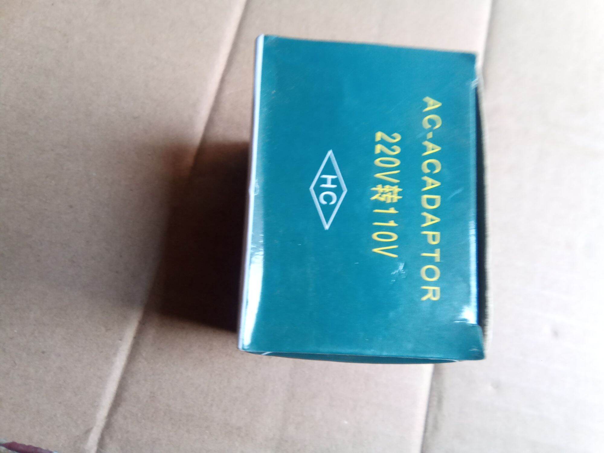 220/110 V Power Adapter with 50W Capacity