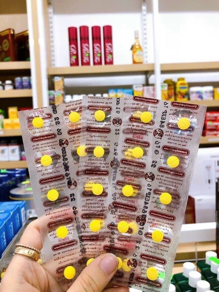 Thuốc chống say tàu xe